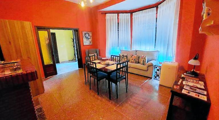 Rental apartment with terrace, garden & pool — photo 2