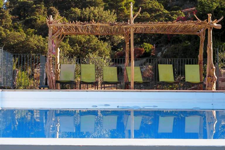 Fully equipped charming gite with yard, pool & BBQ | Sea view | Pet-friendly — photo 2