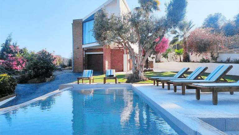 Villa  Castelldefels