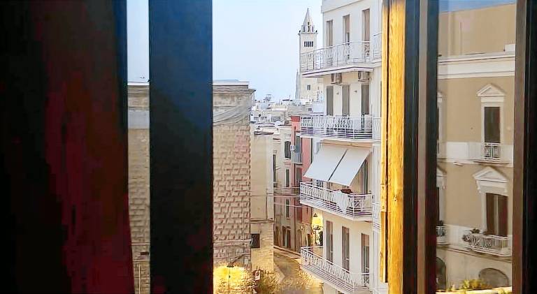 Apartment with 2 rooms for 6 persons in Trani