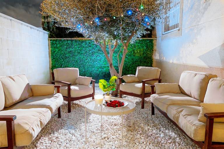 Fully equipped villa with yard, pool & BBQ | Garden view | Dogs allowed in Almeria