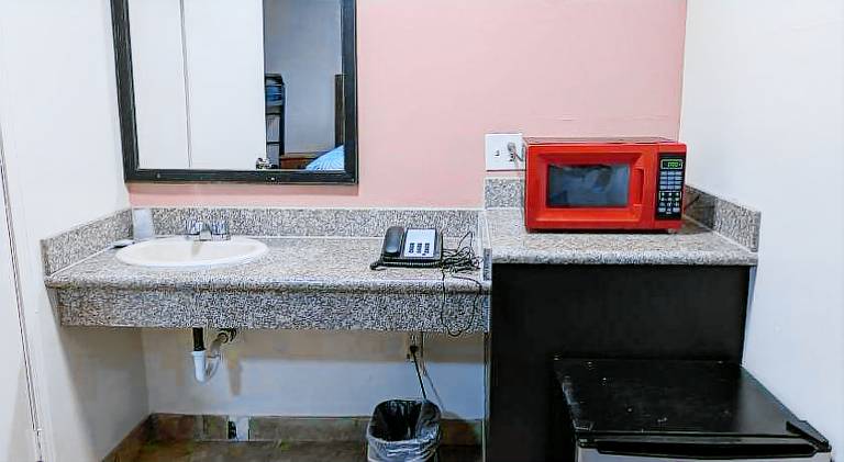 Portland Value Inn — photo 3