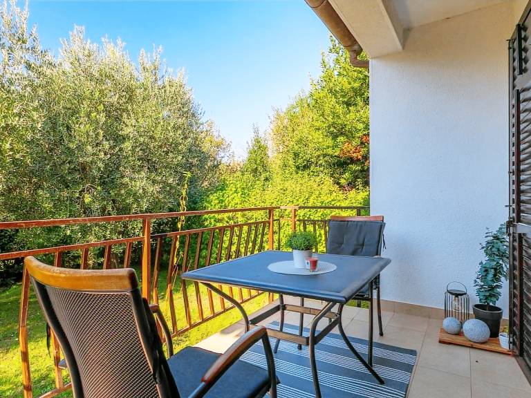 Vacation home with terrace & BBQ | Pets allowed — photo 2