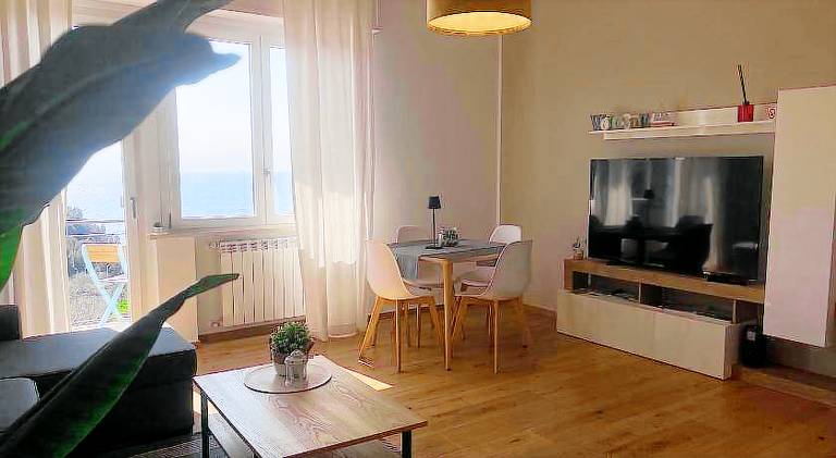 Holiday apartment with 2 rooms for 6 persons — photo 4