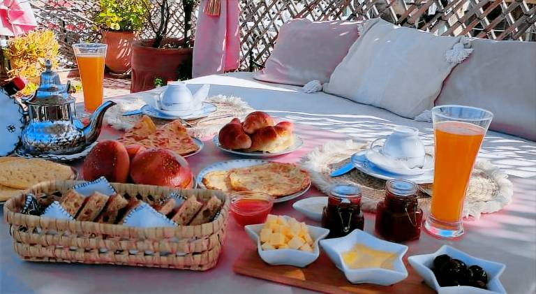 Riad Sanaa Rose in Meknes