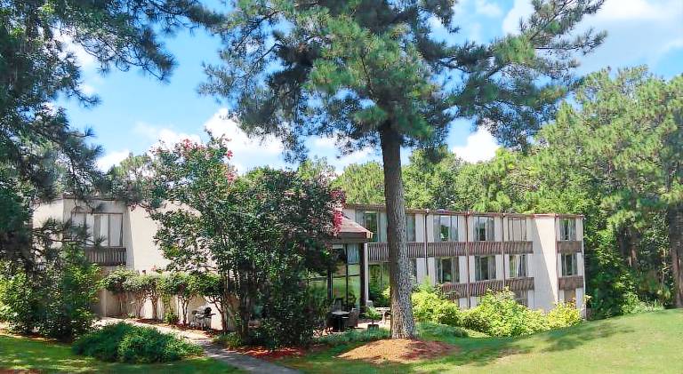 The Inn at Houndslake — photo 4