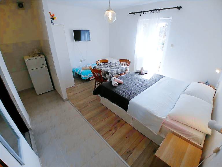 Studio apartman Otočić Lavdara