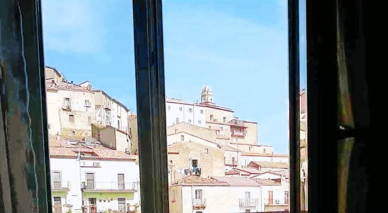 CASA VACANZE nel centro storico con vista sul borgo, terrazzo, cucina, garage in Potenza