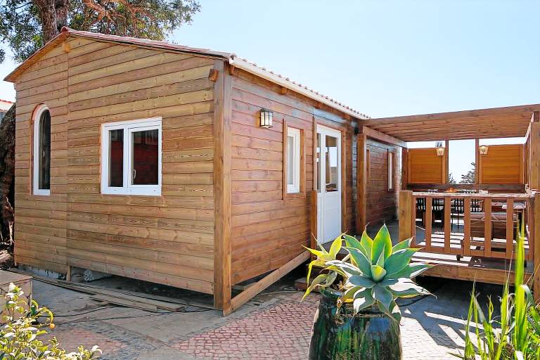 Holiday apartment with terrace, pool & yard | Sea view — photo 3