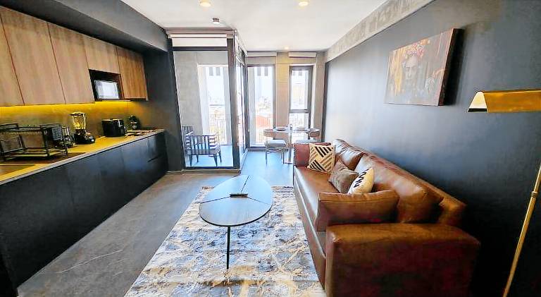 Private terrace overlooking the Monument to the Revolution in Mexico City