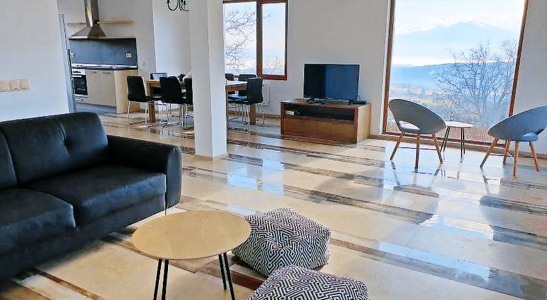 Villa with yard, terrace & barbecue | Pets are welcome — photo 3