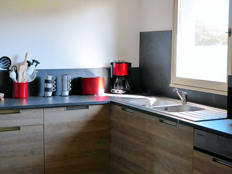 Gite with yard & terrace | Pets allowed — photo 3