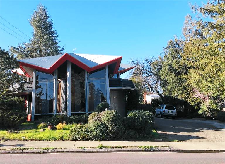 Apartment Ukiah