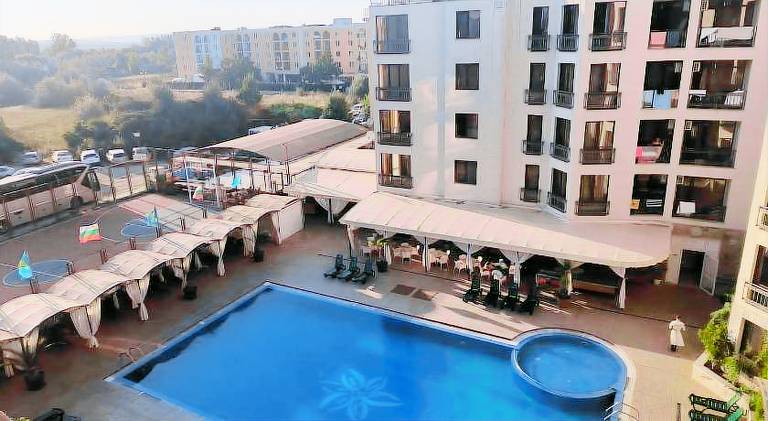 Rental apartment with pool — photo 4