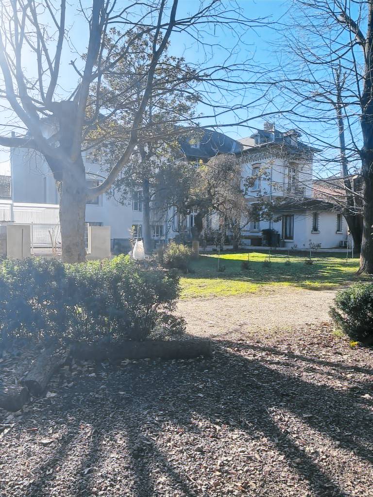 Bed and breakfast  Montazels