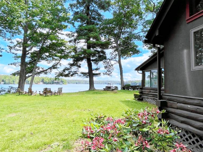 Cabin Brookfield
