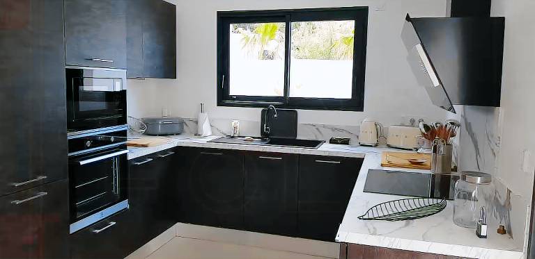 Children-friendly ample house with terrace, private pool & barbecue | Beach nearby | Perfect for remote work | Pets are welcome — photo 5