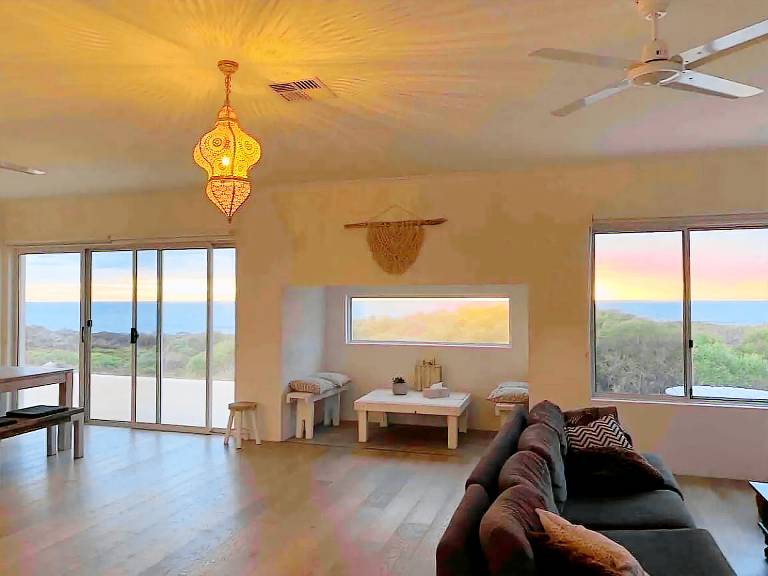 House Dongara