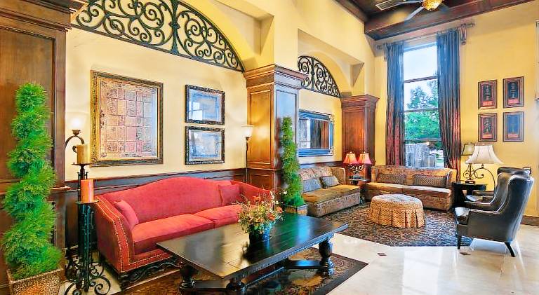 Oxford Suites Boise — photo 4