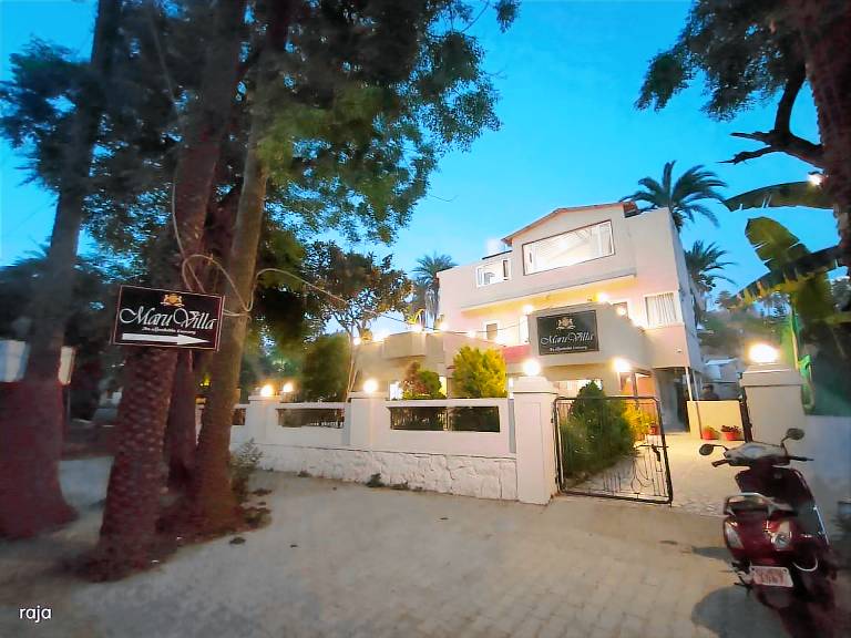 Maru Villa