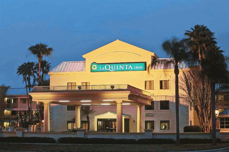 La Quinta Inn by Wyndham Tampa Near Busch Gardens in Tampa, FL