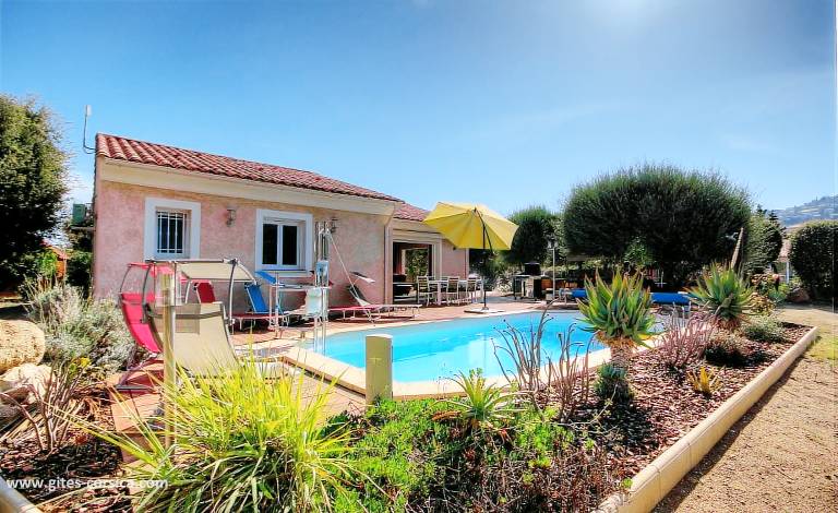 Gîte L'Île-Rousse