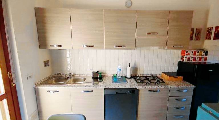 Rental apartment with 2 rooms for 5 persons — photo 2