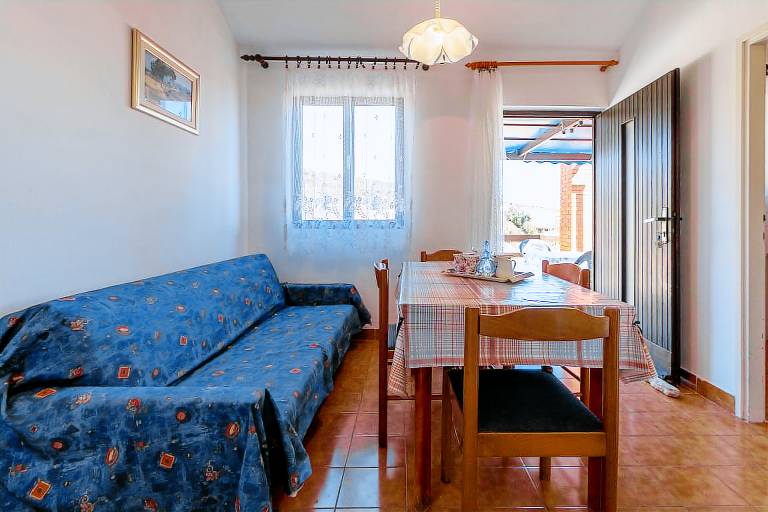 Three bedroom house near beach Cove Zarace (Gdinj), Hvar (K-2048) — photo 2