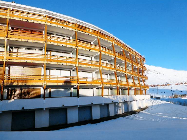 4th floor, tv, ski locker, 30m², Alpe d'Huez — photo 3