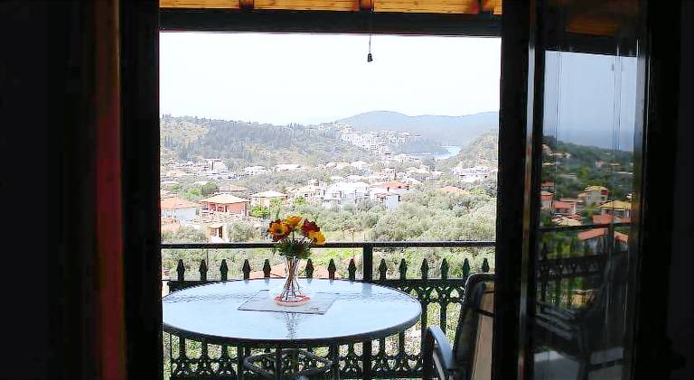 Paschos Rooms — photo 5