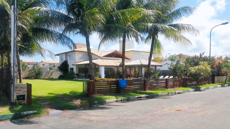 Casa Guarajuba