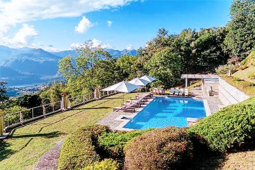Lovely apartment with pool, garden & barbeque | Pet-friendly in Novara