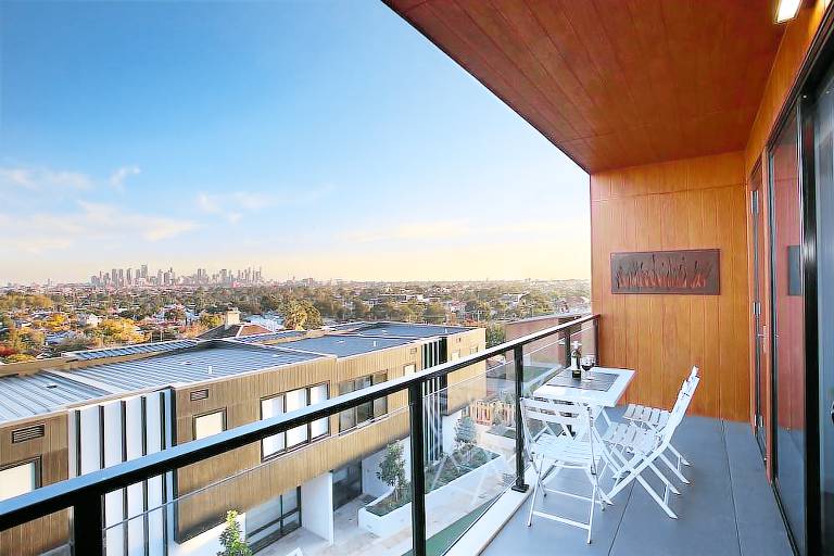 Apartment  Northcote