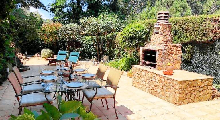Fully equipped ample vacation home with pool, patio & grill | Pets are welcome — photo 5