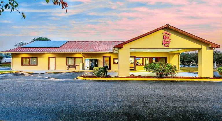 Red Roof Inn Sylacauga in Sylacauga, AL