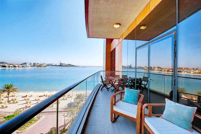 Bnbmehomes Pvt Beach, Infinity Pool @ Andaaz-204 in Abu Dhabi