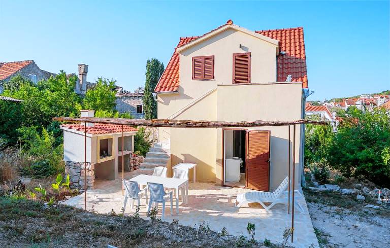 Apartman  Otok Zlarin