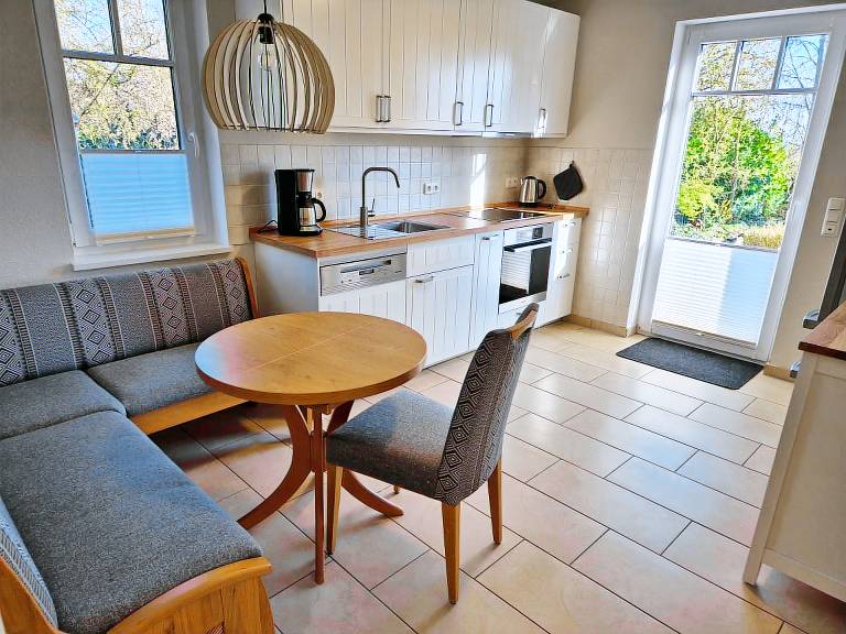 Fully equipped lovely vacation home with terrace, grill & garden | Sea view | Pets allowed — photo 2
