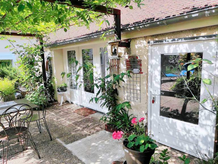 Cottage with grill — photo 4