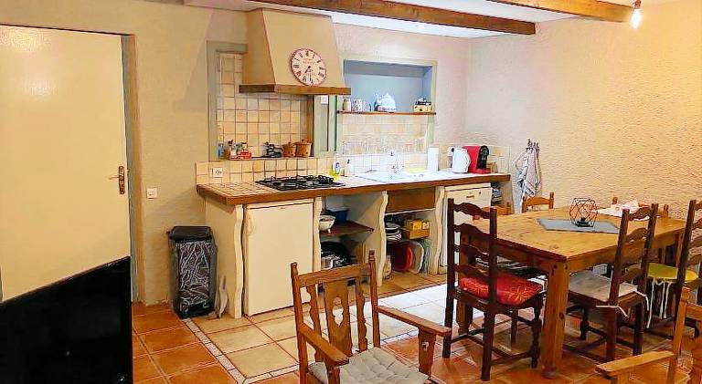 Apartment with terrace, garden & pool | Pet-friendly — photo 3