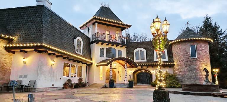 House  Poulsbo