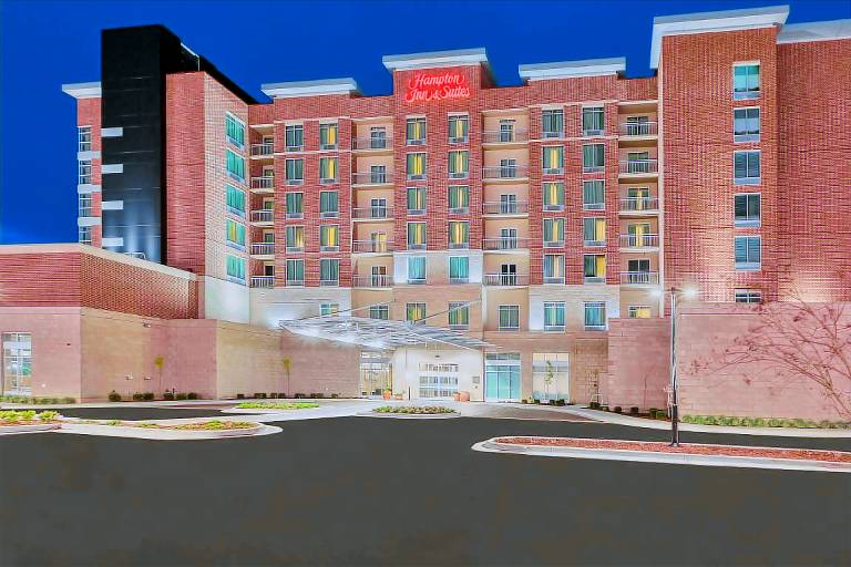 Hampton Inn & Suites Downtown Owensboro/Waterfront — photo 5