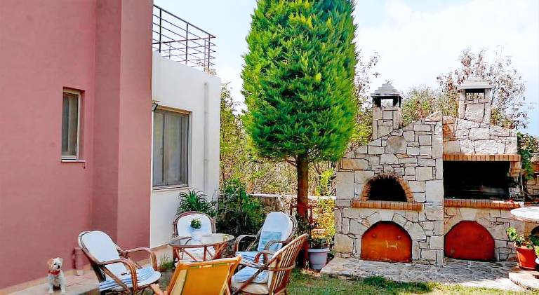 Villa with BBQ, yard & patio | Suitable for remote work — photo 5