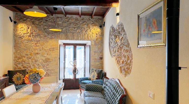 Rental apartment with 2 rooms for 4 persons — photo 2