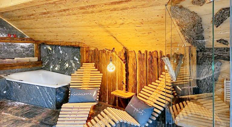 Bergromantik Ferienwohnung Charisma mit eigener Sauna, Whirlpool und Bergblick — photo 2