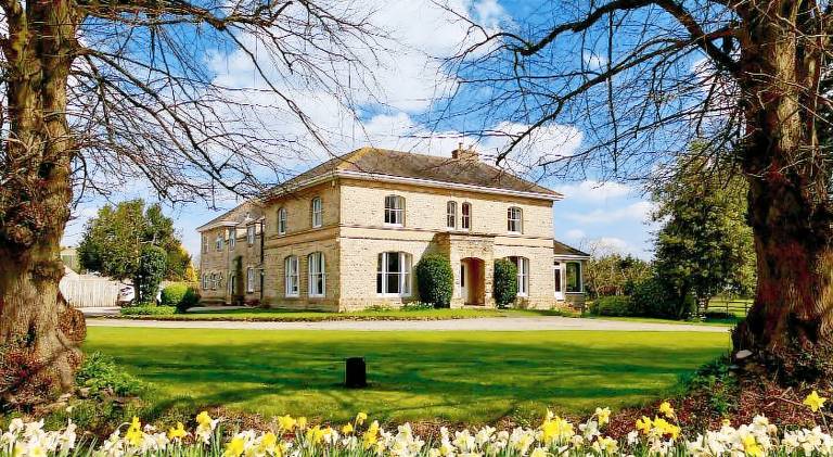 Walltree House