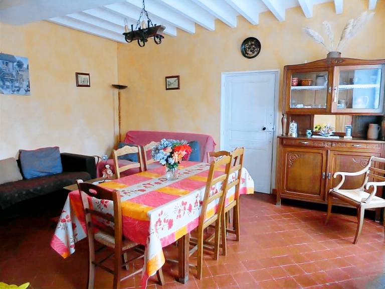 Charming Cottage with Garden, Near Paris & Orléans — photo 2