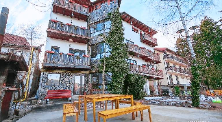 Pensiune turistica Milcov-VLADET in Predeal