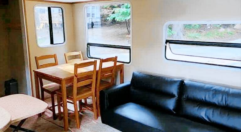 Lakefront RV Cottage in Parry Sound 2 — photo 5