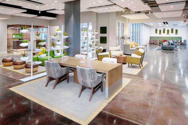 Hotel Indigo Gainesville-Celebration Pointe By IHG — photo 2